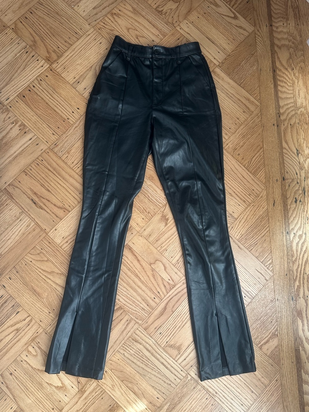 Abercrombie & Fitch Ultra High-Rise Leather Pants